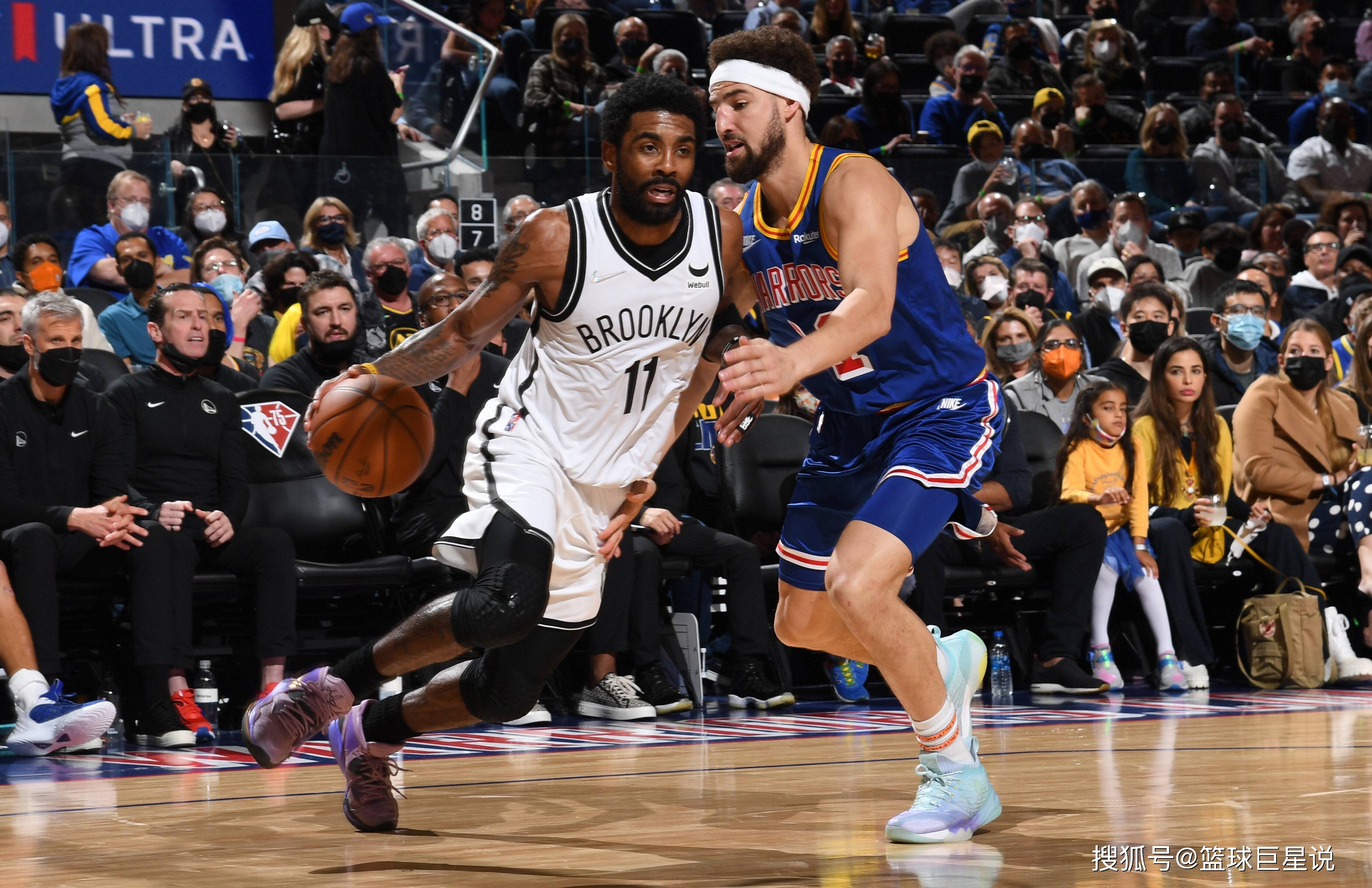 旗下球队乌拉圭第四级别联赛夺冠并升级，梅西、苏牙晒图祝贺（旗下球队夺得乌拉圭第4级别联赛冠军并成功升级，梅西与苏亚雷斯晒照致贺）