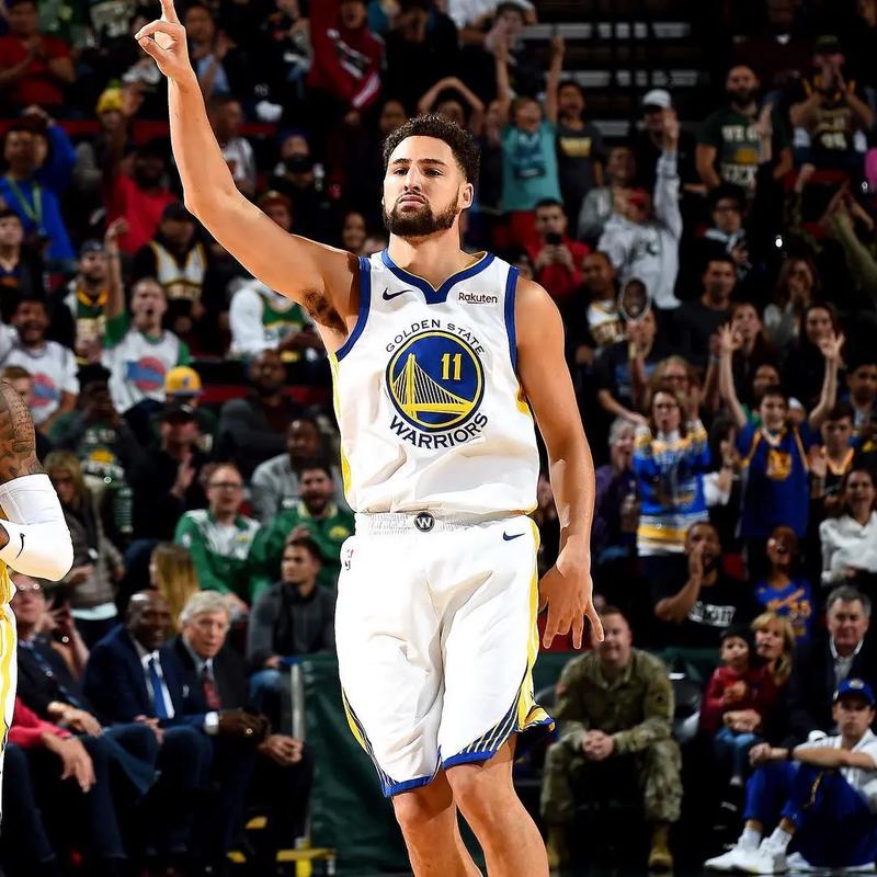 沙特基金和国际足联携手，为发展中国家体育基建提供财政支持（沙特基金与国际足联合作，资助发展中国家体育基础设施建设）