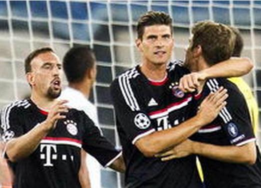 英超战报：罗杰斯梅开二度，维拉3-2西汉姆联，豪取九连胜（英超快讯：罗杰斯梅开二度，维拉3-2力克西汉姆联，收获九连胜）