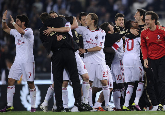 NBL第11轮看点：卫冕冠军老鹰急需反弹，墨尔本联争5连胜（NBL第11轮前瞻：卫冕鹰队亟待止颓，墨尔本联剑指五连胜）