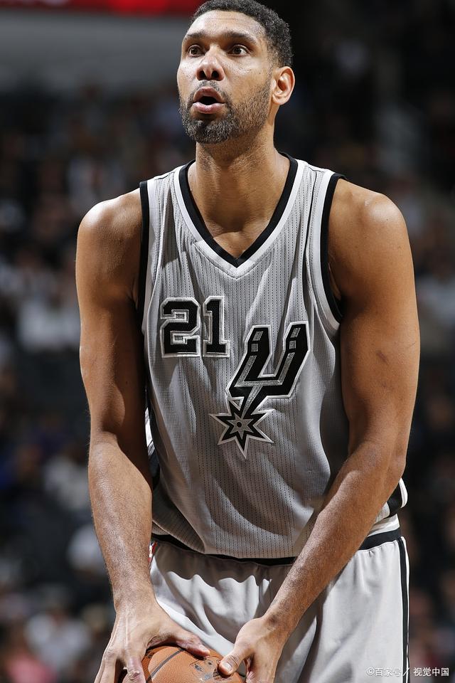 内雷斯破门助那不勒斯2比1力克尤文图斯（内雷斯建功 那不勒斯2-1击败尤文图斯）